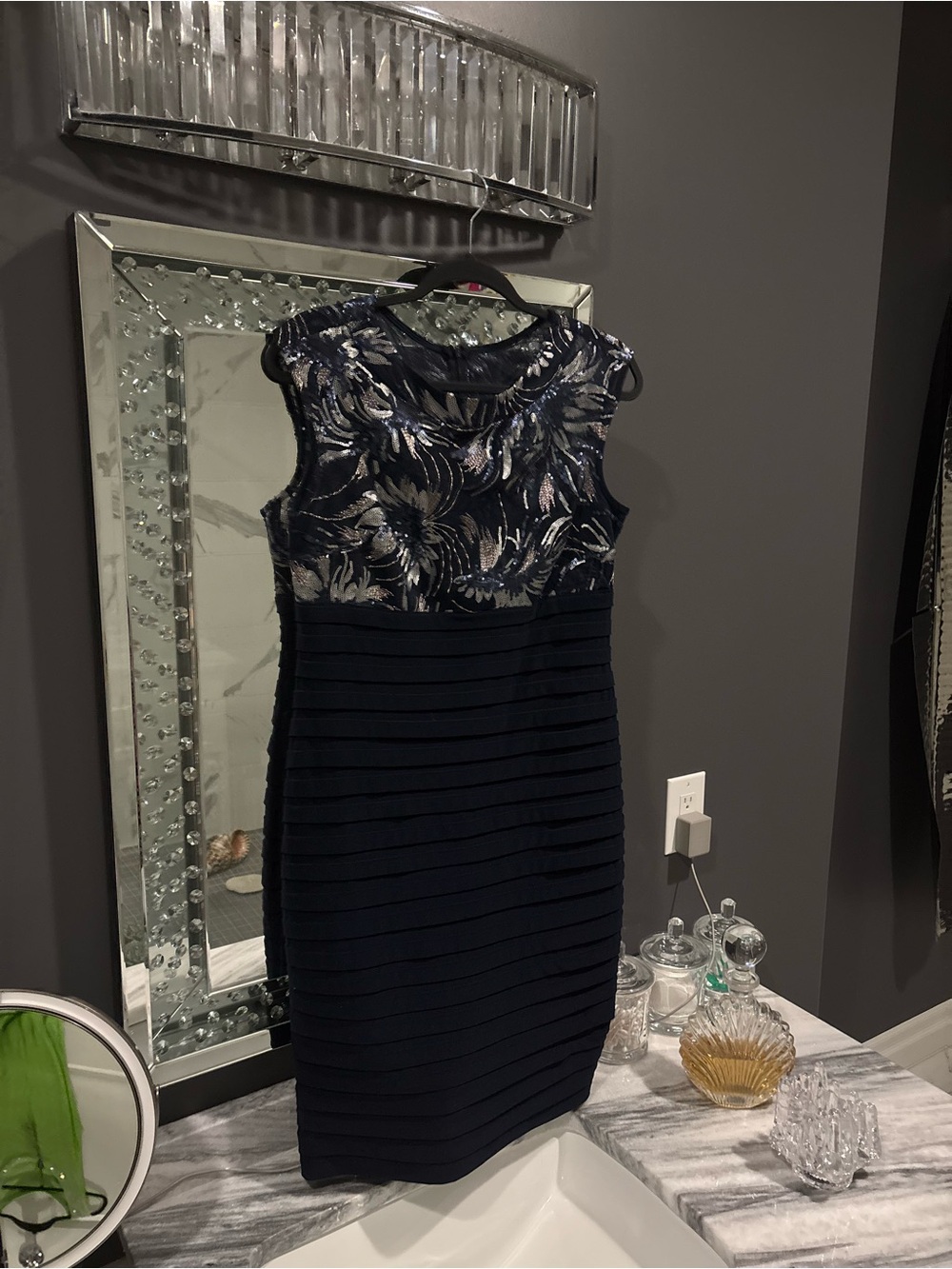 Scarlett Navy & Silver Embroidered Sheath Dress size 8 wedding season cocktail